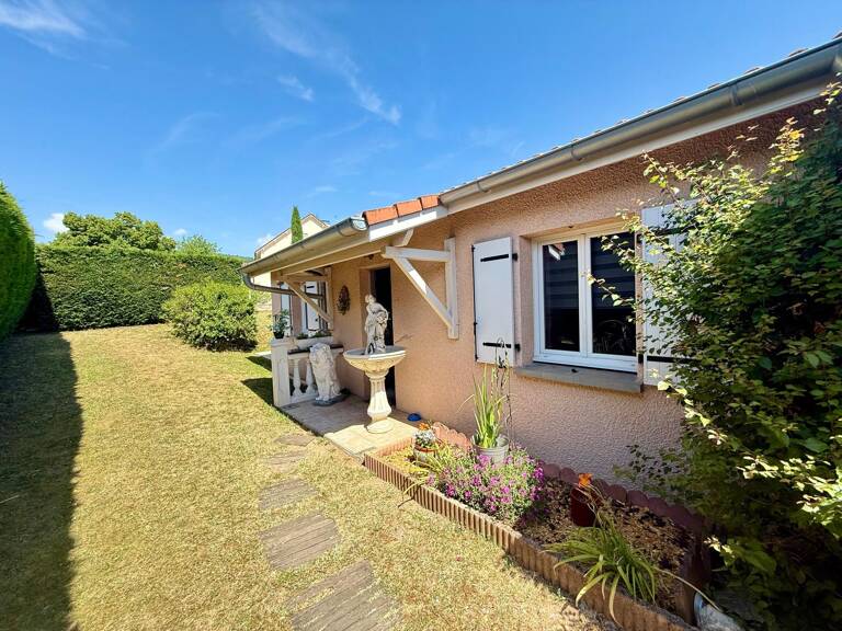 Maison plain-pied 4 pièces Terrain 720 m² — photo 1
