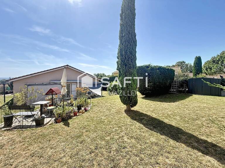 Maison plain-pied 4 pièces Terrain 720 m² — photo 1