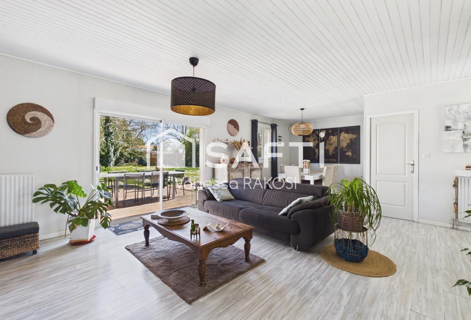 MAISON FAMILIALE AVEC 5 CHAMBRES ET GRAND TERRAIN — photo 1