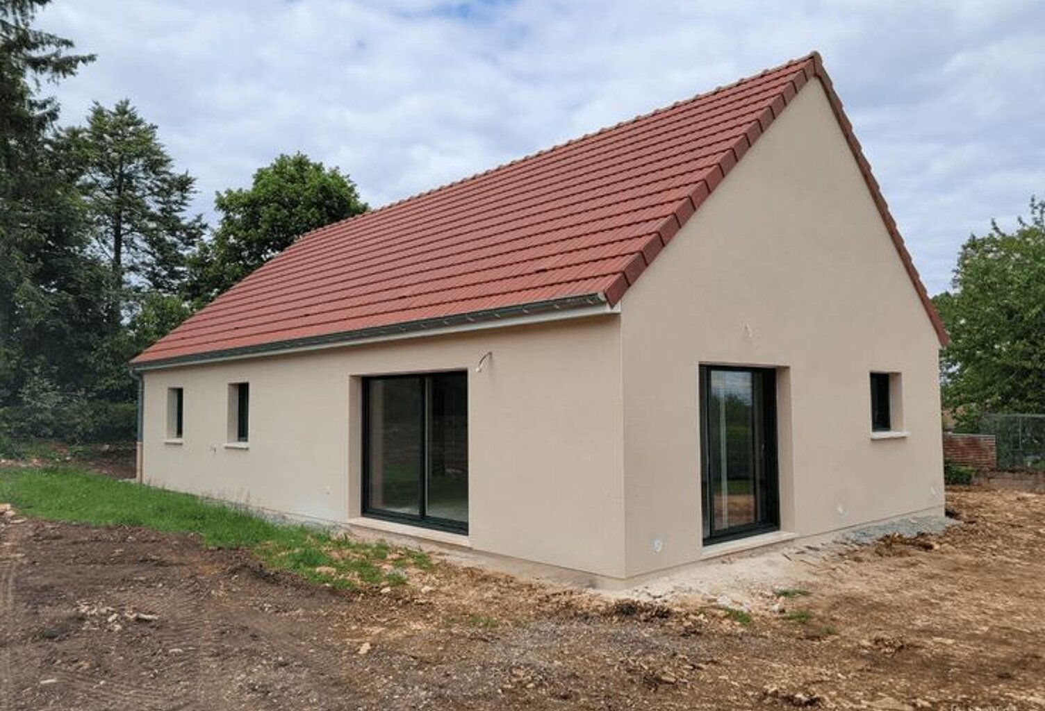 Maison 104 m² · 3 ch spacieuses · Le Fay-Saint-Quentin  — photo 1