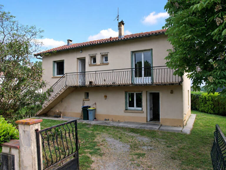 Maison 130 m2 avec garage et terrain 670m2 — photo 1