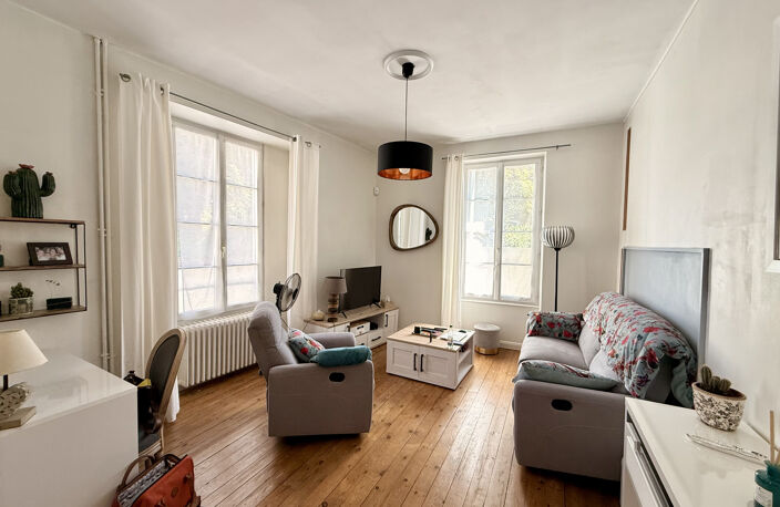 Maison 4 chambres dans l'hypercentre de Fontenay-le-Comte — photo 3