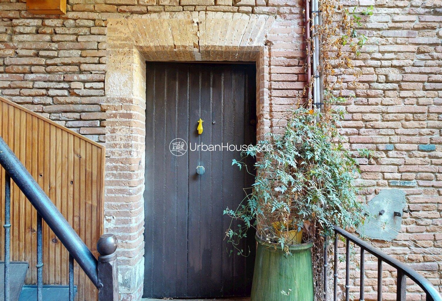 T3/4 de charme au calme - Cocon entre patio et cour foraine - Toulouse Saint-Cyprien — photo 1