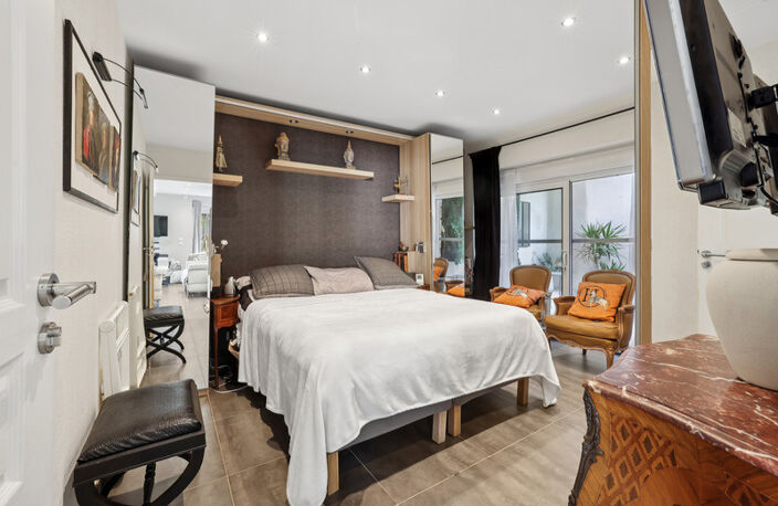 Champagne au Mont d'Or : maison familiale de 208 m2, 5 chamb — photo 5
