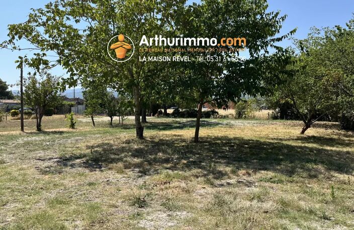 Terrain constructible de 1874 m² à Revel — photo 3