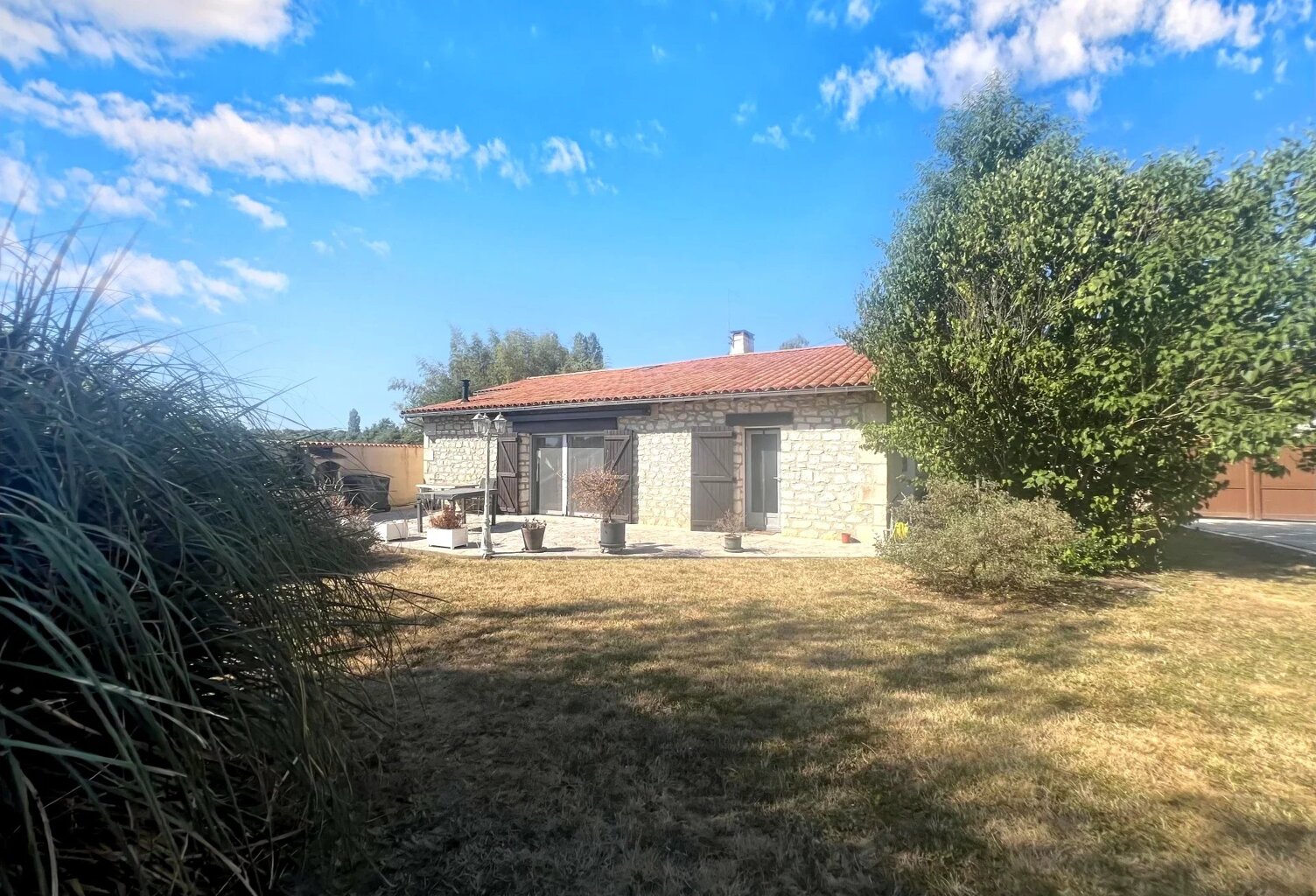 FLEURE — photo 1