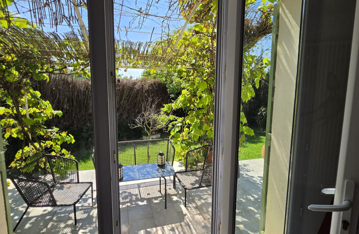 En centre village, sur 1000 m2, 4 chambres — photo 4