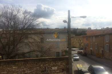 Appartement 3 pièces 670 €