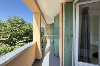 Appartement 3 pièces 670 €