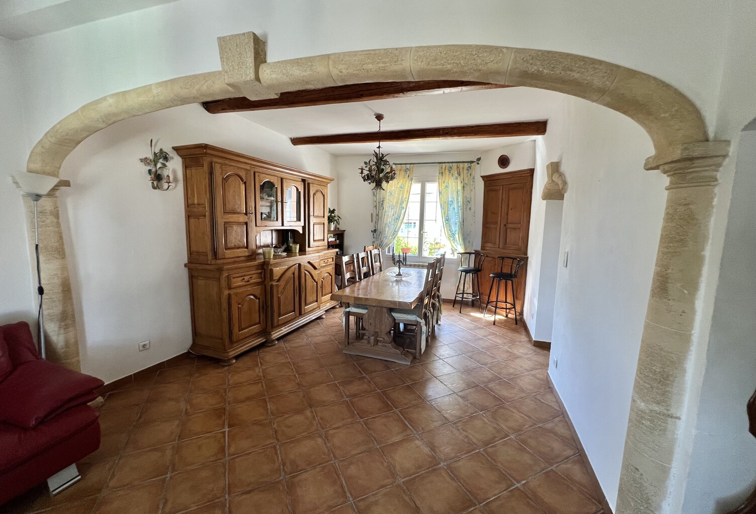 CABRIES : Charmante maison de village avec terrasse — photo 1