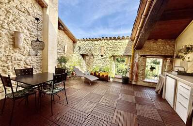 Maison de village avec terrasse tropézienne — photo du bien