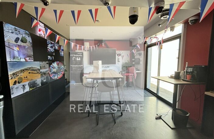 BUREAUX à LOUER — photo 3