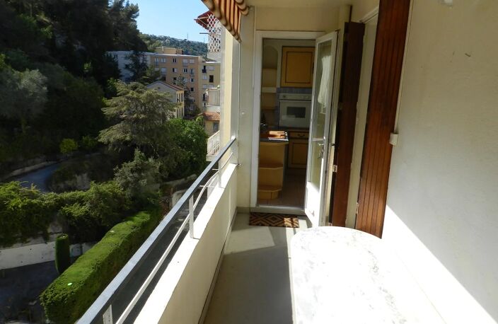 NICE MADELEINE — photo 3