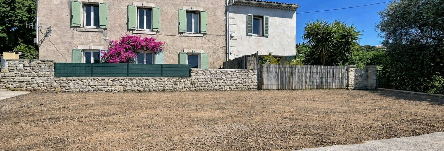 Maison 10 Pièces 228 m² à vendre à Châteauneuf-Grasse (06740)