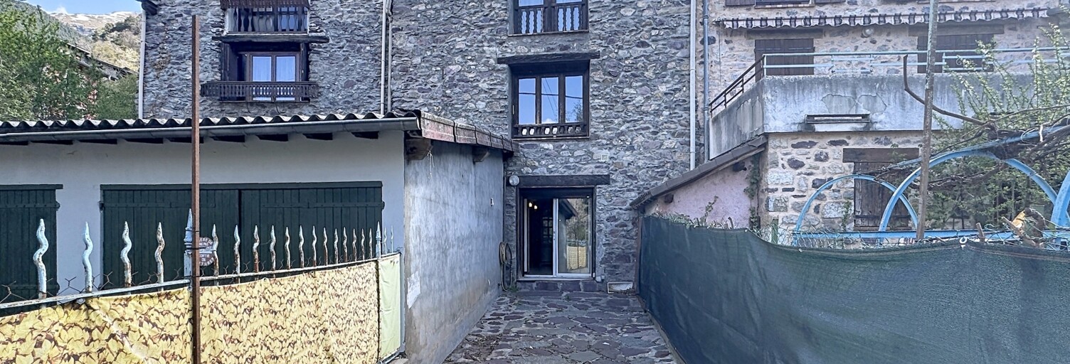 Maison 4 Pièces 102 m² à vendre à Valdeblore (06420)