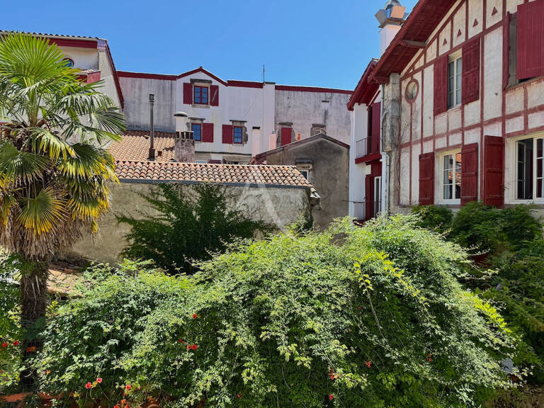 Immeuble Saint Jean De Luz 13 pièces 183 m2 — photo 1