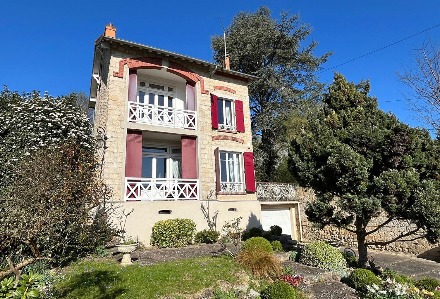 Maison à vendre sur la commune de Parmain - 130 m², 6 pièces, 4 chambres, avec sous-sol total — photo 1