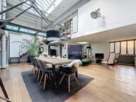 Loft atypique 180m2 - Jardin privatif - proximité immédiate  métro B Lyon Gerland — photo 4