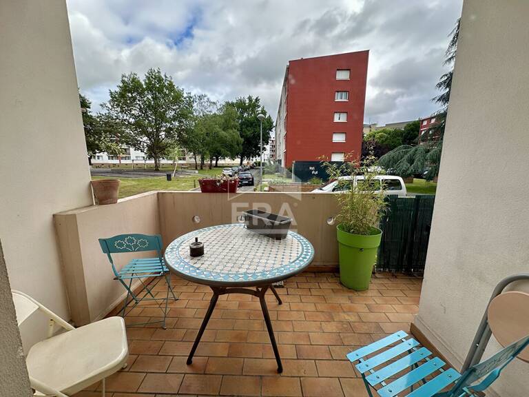 PAU - Les Allées de Morlaàs : Appartement duplex T4 de près de 90m2 avec balcon, terrasse, et cave — photo 1