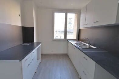 Appartement 3 pièces 900 €