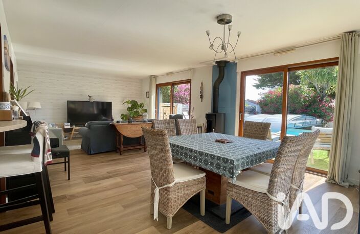 Vente Maison/villa 9 pièces — photo 4