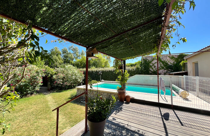 À VENDRE  Maison individuelle de plain-pied avec piscine et dépendance à Aubignan — photo 4