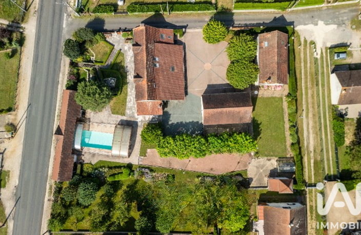 Vente Maison traditionnelle 11 pièces — photo 3