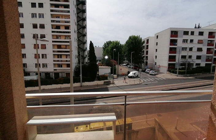 Mtp Croix d'Argent F5 74m²+Balcon+Parking+Local à vélos — photo 3