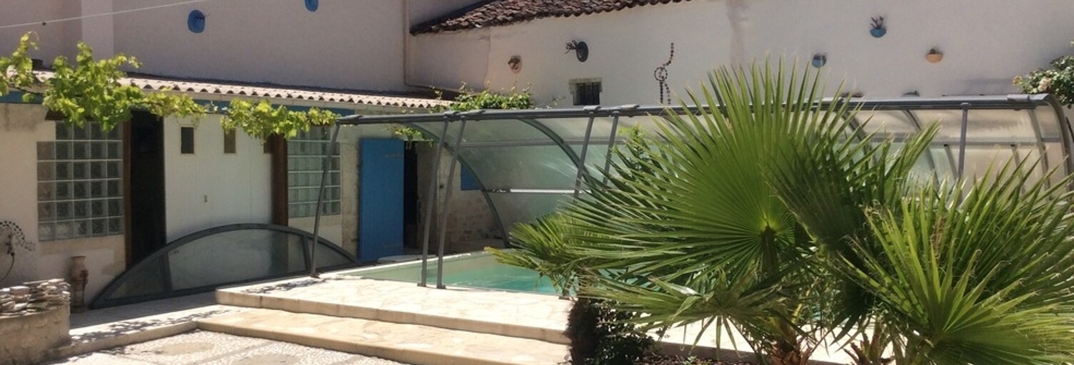 Maison 9 Pièces 243 m² à vendre à Néré (17510)