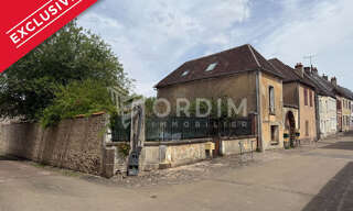 Immeuble  214 m² à vendre à Saint-Fargeau (89170)