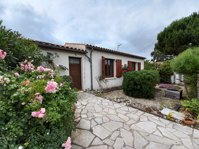 Maison 3 chambres avec terrasse et jardin clos - Résidence calme à faibles charges — photo du bien