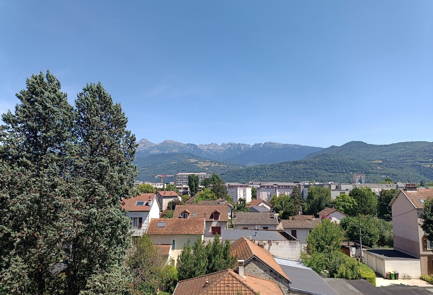 Chauffage inclus - Appartement climatisé proche NEYRPIC — photo 1