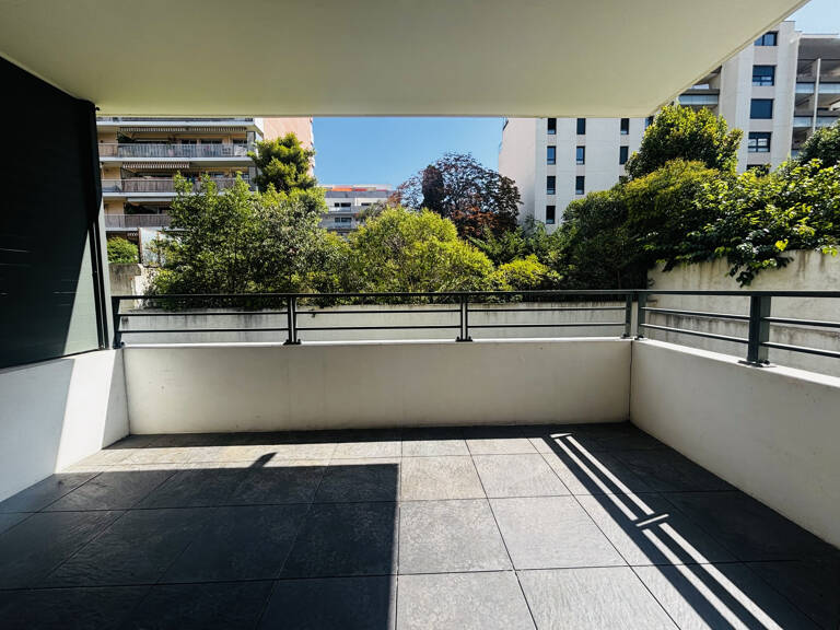EXCLUSIVITÉ Marseille 13007, appartement T2 avec place de parking — photo 1