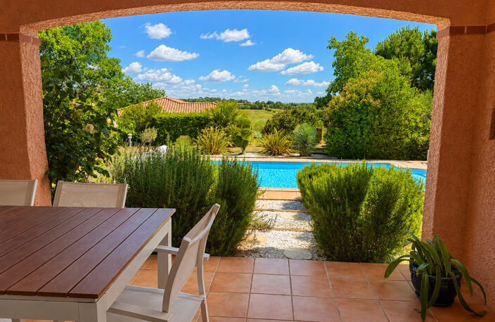 Maison T5 153 m2 hab sous-sol piscine — photo 4