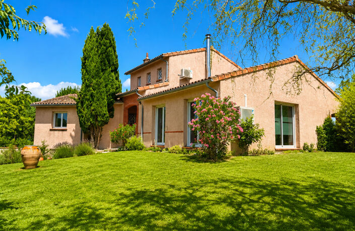 Maison T5 153 m2 hab sous-sol piscine — photo 5