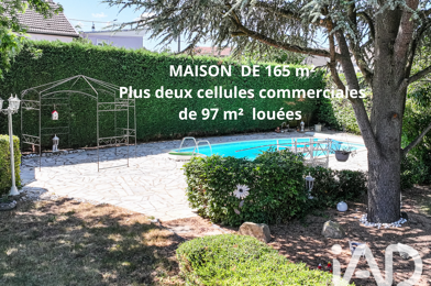 Immeuble  319800 €
