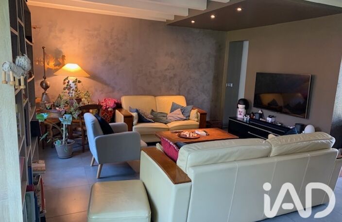 Vente Maison/villa 7 pièces — photo 2