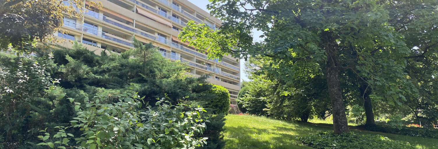 Appartement 1 Pièce 48 m² à vendre à Écully (69130)
