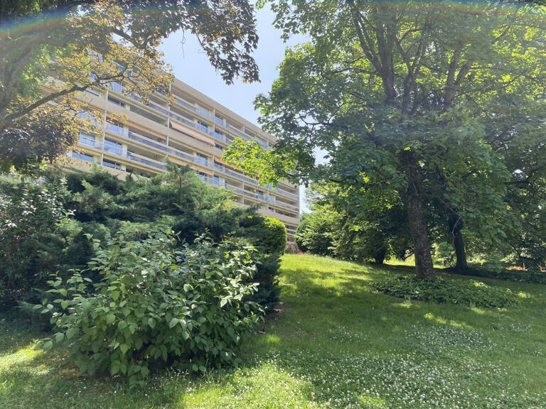 VENTE 69130 ECULLY APPARTEMENT T2 48.67 m2, CAVE — photo 1