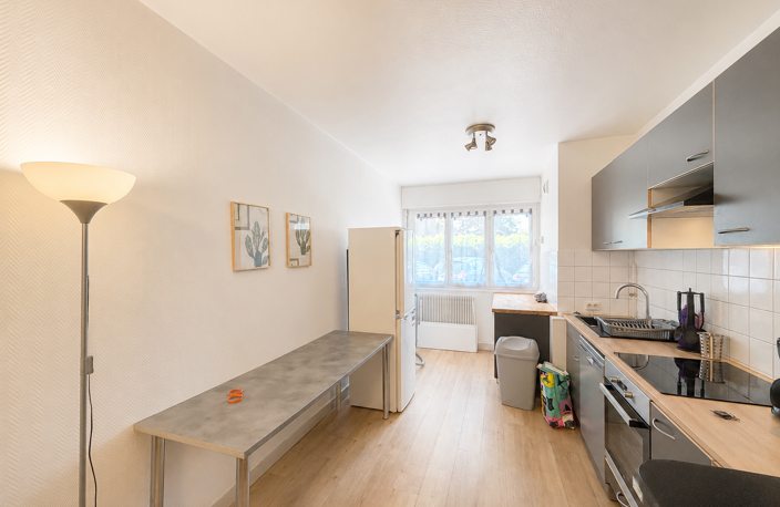 VENTE 69130 ECULLY APPARTEMENT T2 48.67 m2, CAVE — photo 2