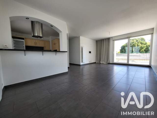 Location Appartement 4 pièces — photo du bien