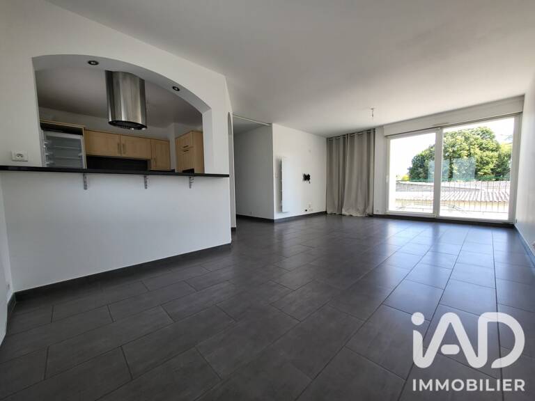 Location Appartement 4 pièces — photo 1