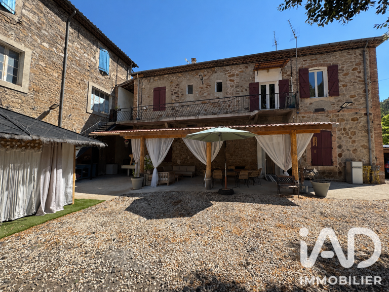 Vente Maison/villa 10 pièces — photo 1