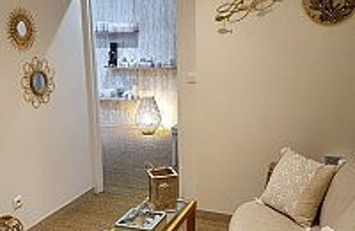 Vente Esthétique, Coiffure 130 m&sup2; — photo 2
