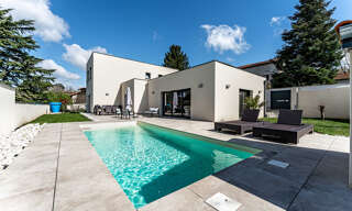 Maison 6 Pièces 206 m² à vendre à Montanay (69250)