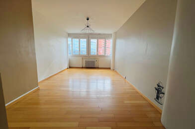 Appartement 3 pièces 960 €