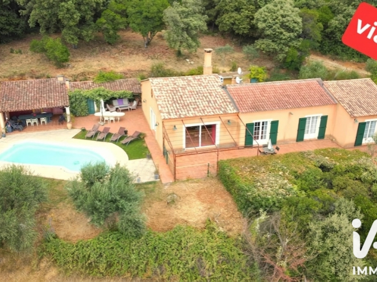 Vente Maison/villa 6 pièces — photo 1
