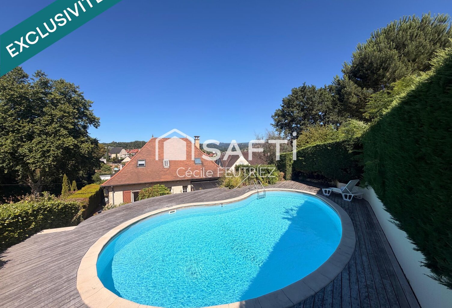 Maison avec piscine — photo 1