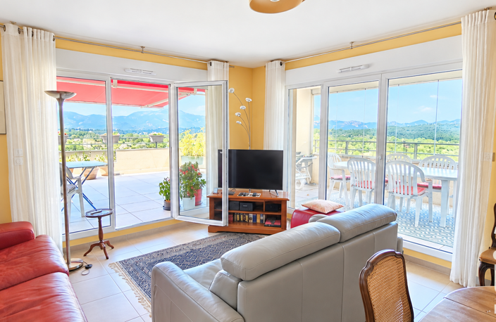 Vente Appartement 4 pièces — photo 2