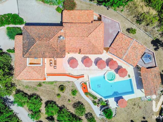 Vente Maison/villa 10 pièces — photo du bien